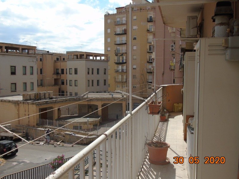 Caltanissetta appartamento al piano rialzato a Caltanissetta in Vendita