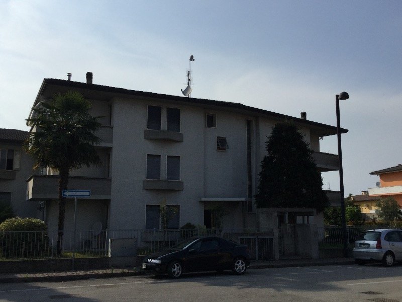 Tribano appartamento vicino al centro a Padova in Vendita