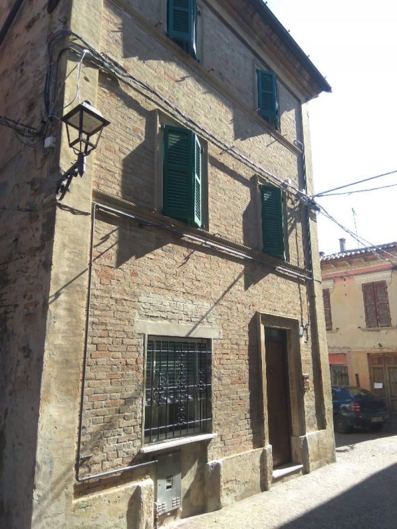 Terre Roveresche San Giorgio di Pesaro casa a Pesaro e Urbino in Vendita