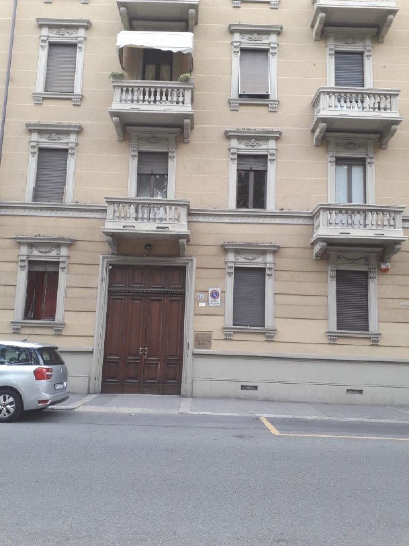 Torino Crocetta stanza singola in appartamento a Torino in Affitto