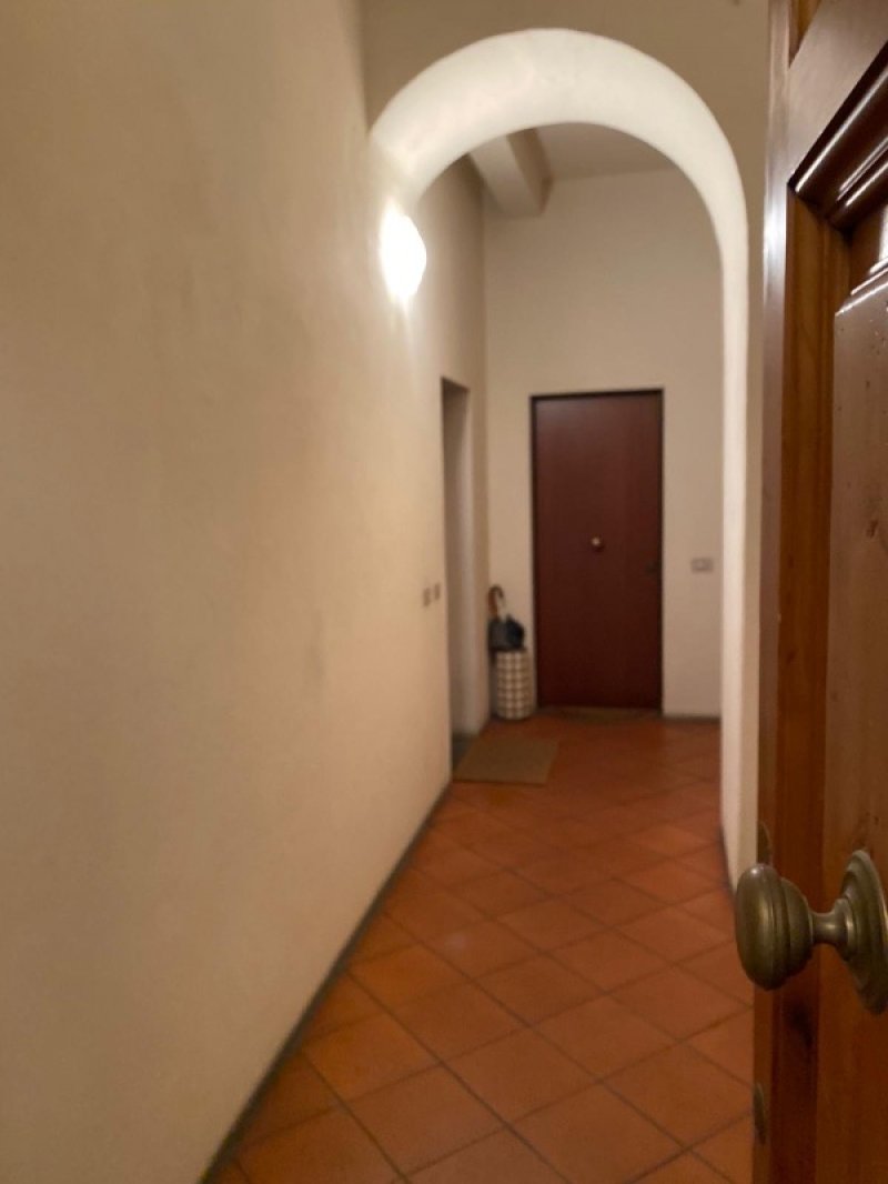 Firenze appartamento ampio e luminoso a Firenze in Affitto