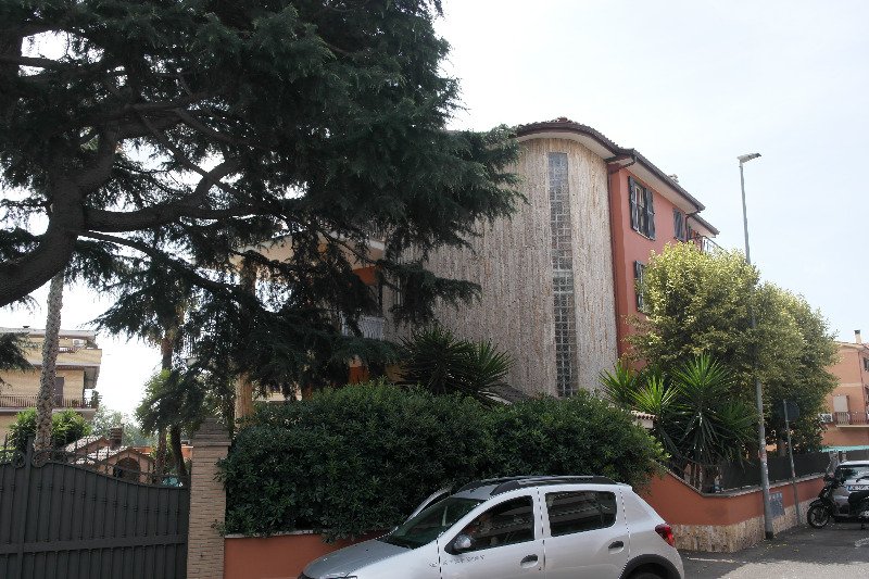 Casal del Marmo monolocale arredato a Roma in Affitto