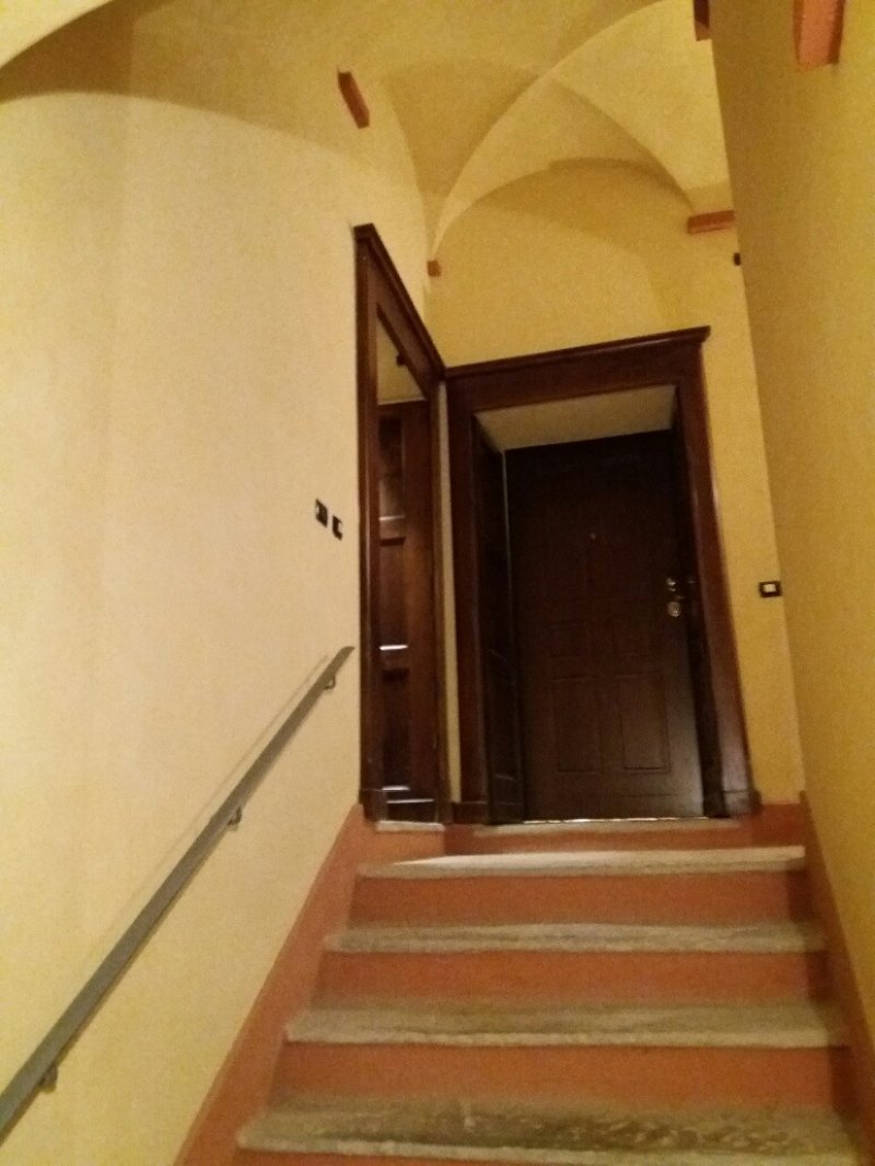 Dogliani in casa d'epoca appartamento a Cuneo in Affitto