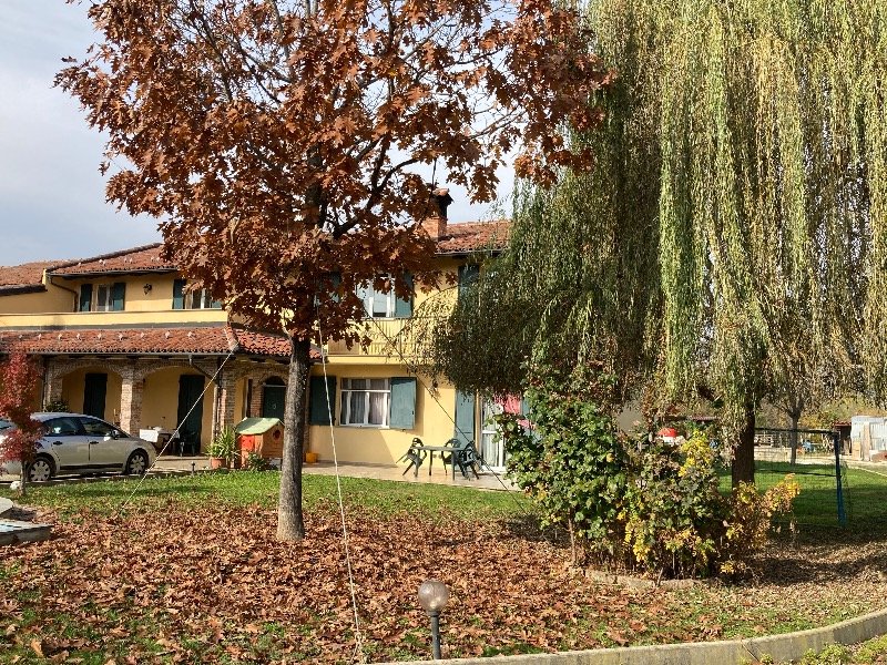 Bene Vagienna villa bifamiliare a Cuneo in Vendita