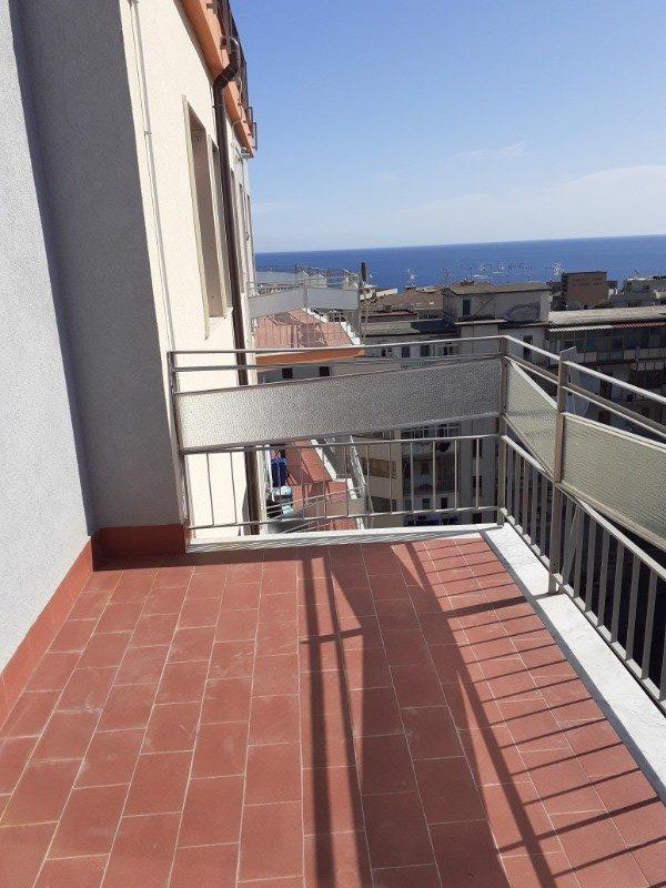 panoramico appartamento al centro di Catania a Catania in Affitto