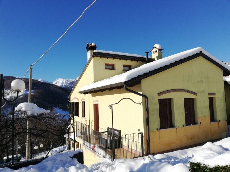 Valli del Pasubio casa a schiera a Vicenza in Affitto