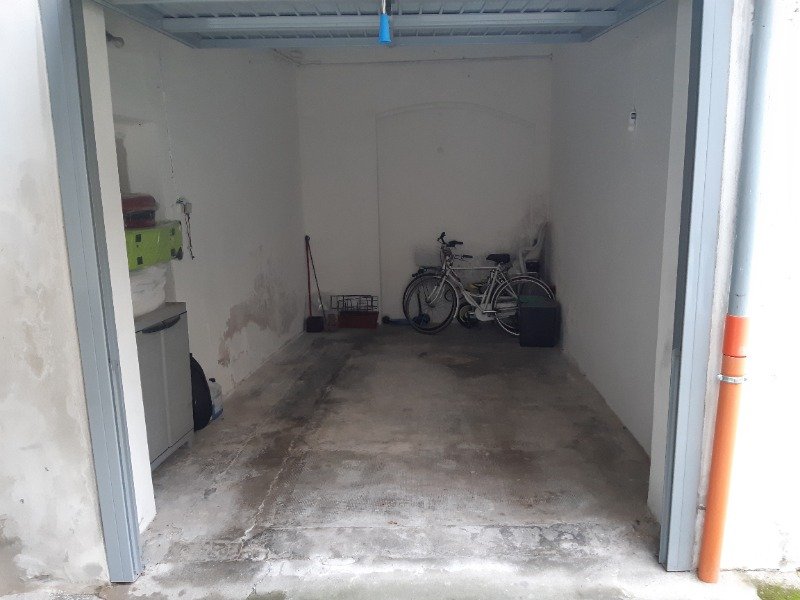 garage sito in Alessandria a Alessandria in Vendita