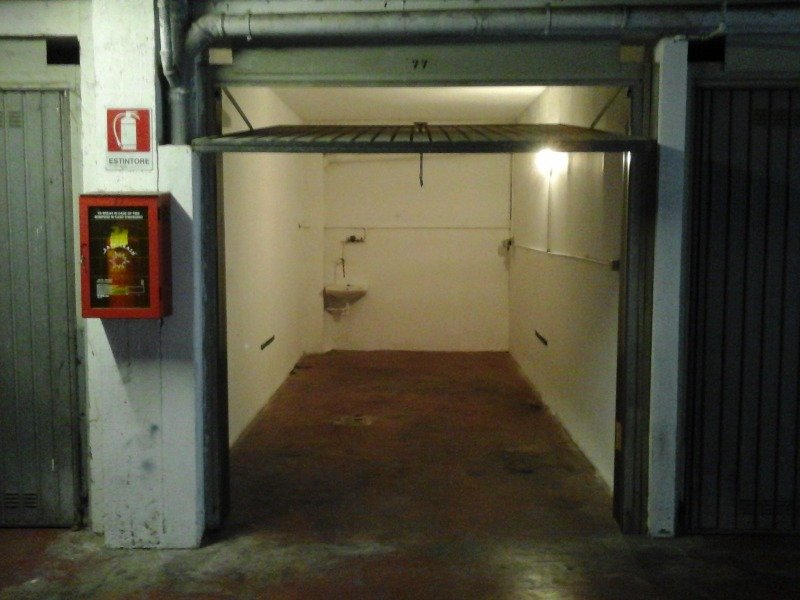 Sestri Levante garage a Genova in Affitto