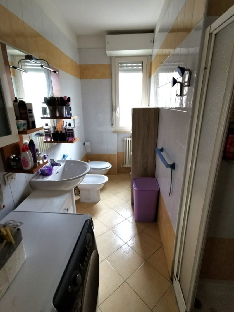 Rimini appartamento al primo piano a Rimini in Vendita