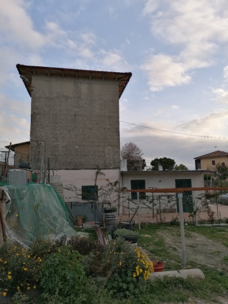 Cossignano casa colonica a Ascoli Piceno in Vendita