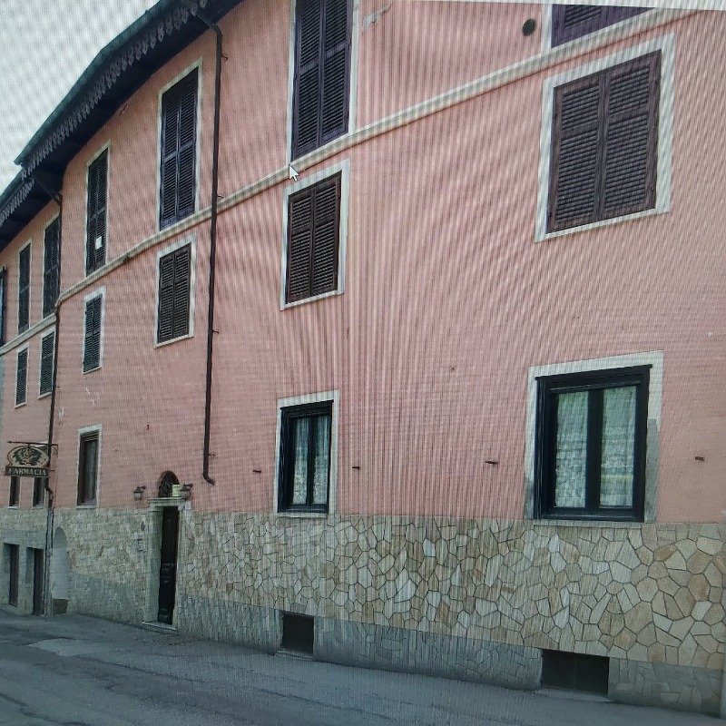 Roburent alloggio e immobile ristrutturati a Cuneo in Vendita
