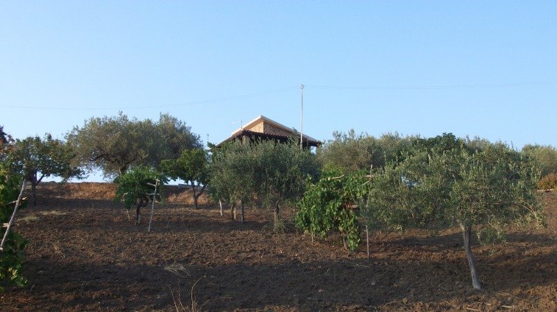 Pollina casa pi terreno a Palermo in Vendita