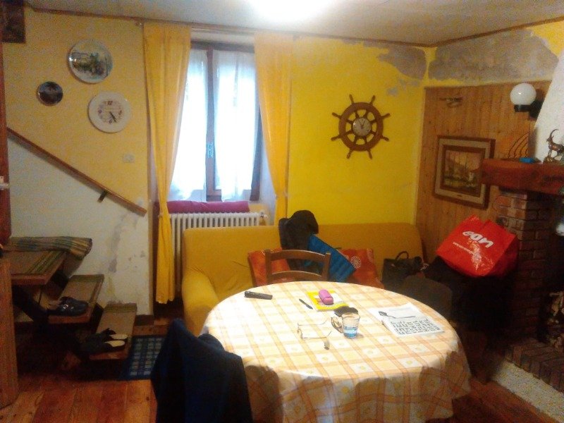 Collio appartamento con riscaldamento autonomo a Brescia in Vendita
