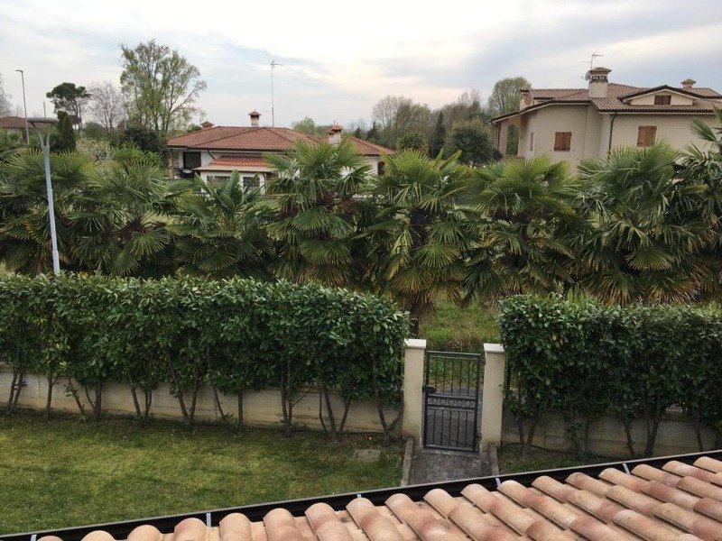 Terzo d'Aquileia villetta bifamiliare a Udine in Vendita