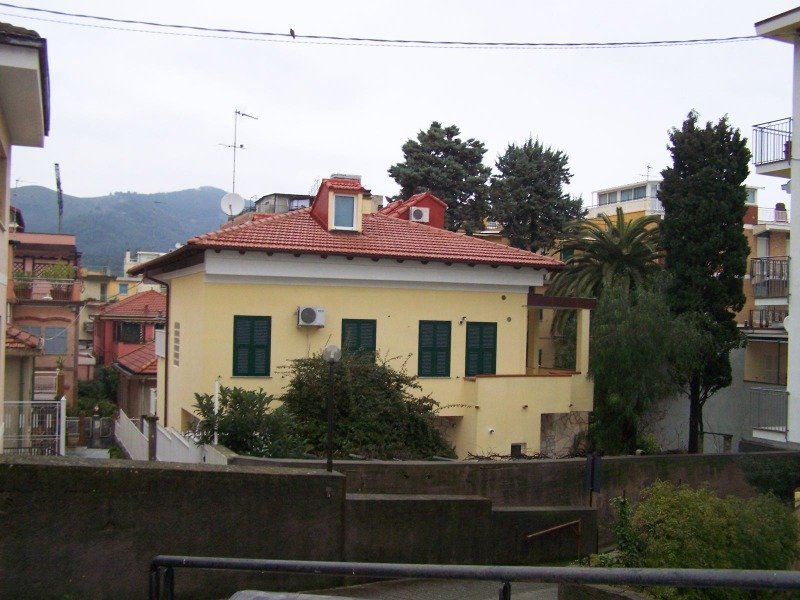 Laigueglia alloggi in villa a Savona in Affitto