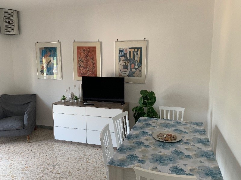 Bacoli appartamento arredato panoramico a Napoli in Affitto