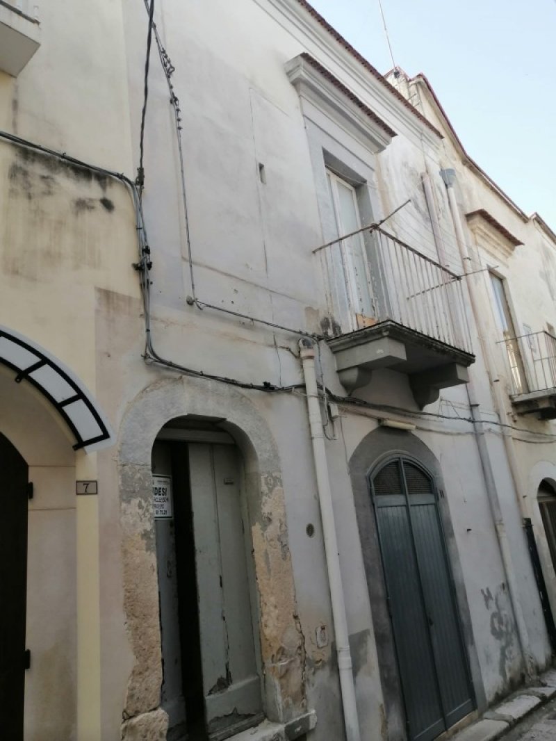 Canosa di Puglia monolocale pieno centro storico a Barletta-Andria-Trani in Vendita