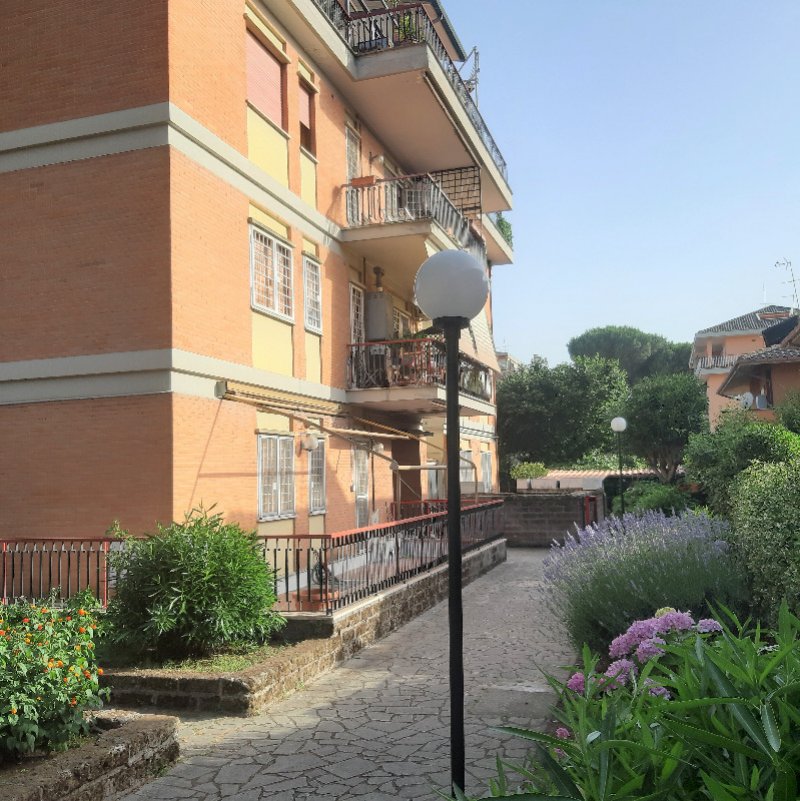 appartamento a Morena a Roma in Vendita