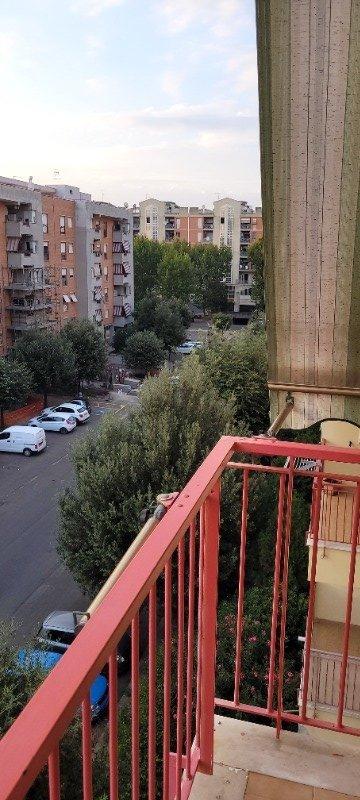appartamento ad Aprilia con ampio balcone a Latina in Affitto