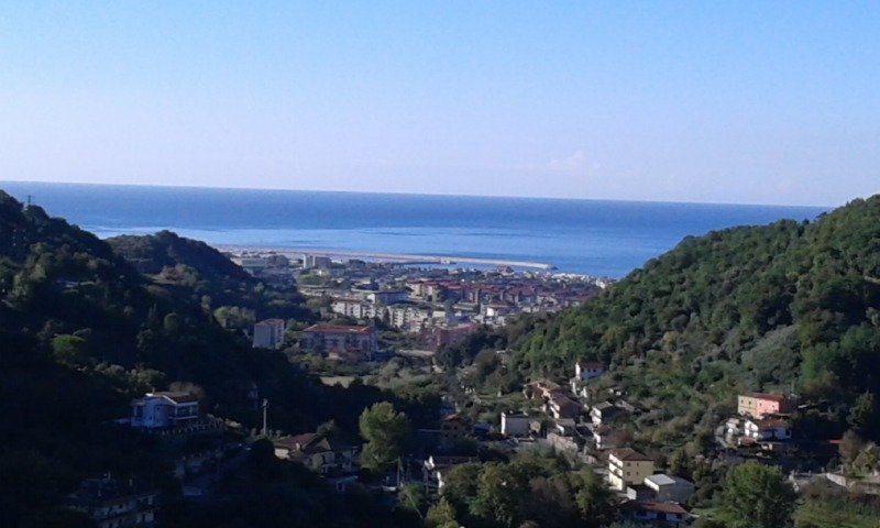 Salerno appartamento con vista mare a Salerno in Affitto