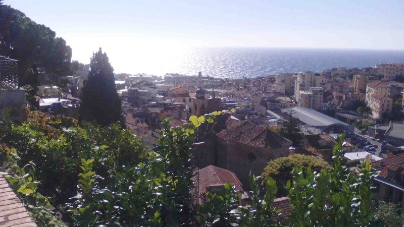 Sanremo citt appartamentino per vacanze al mare a Imperia in Vendita