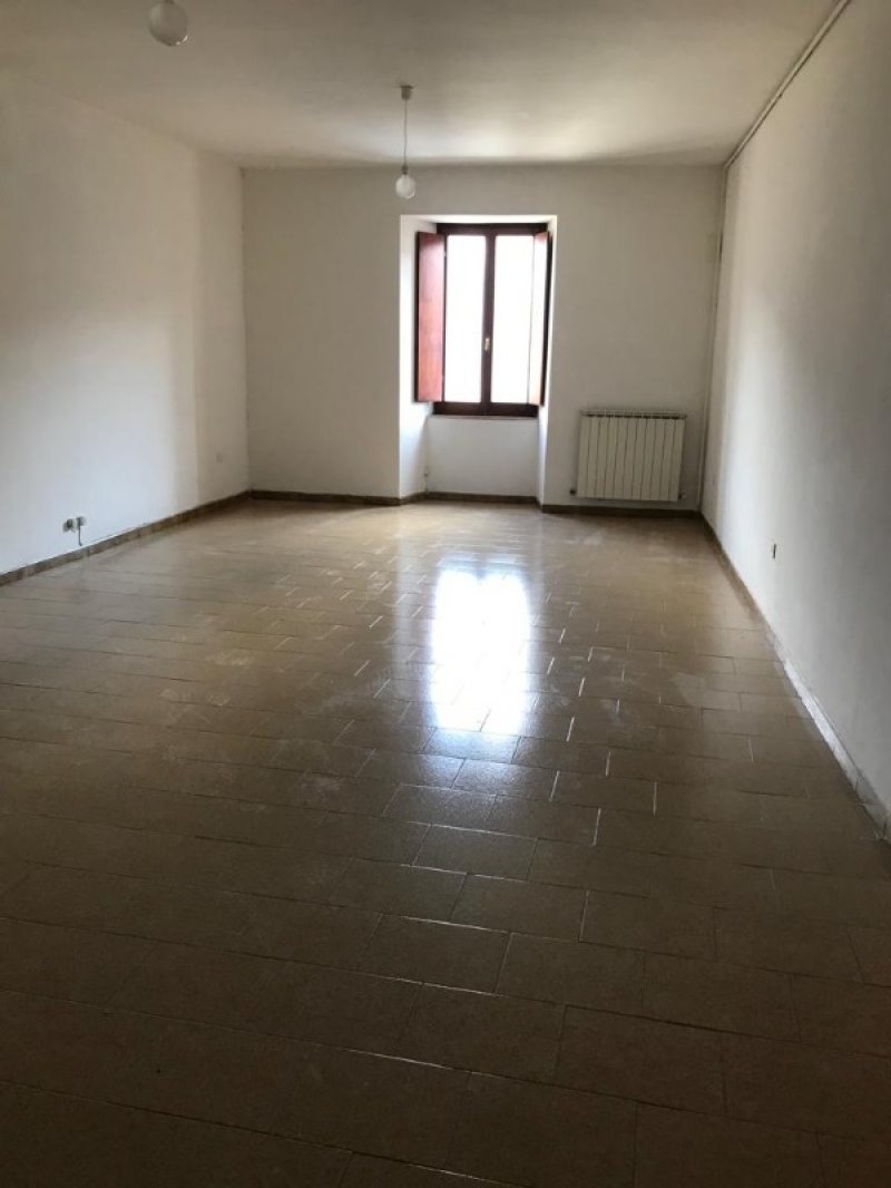 Cerreto di Spoleto appartamento ristrutturato a Perugia in Vendita
