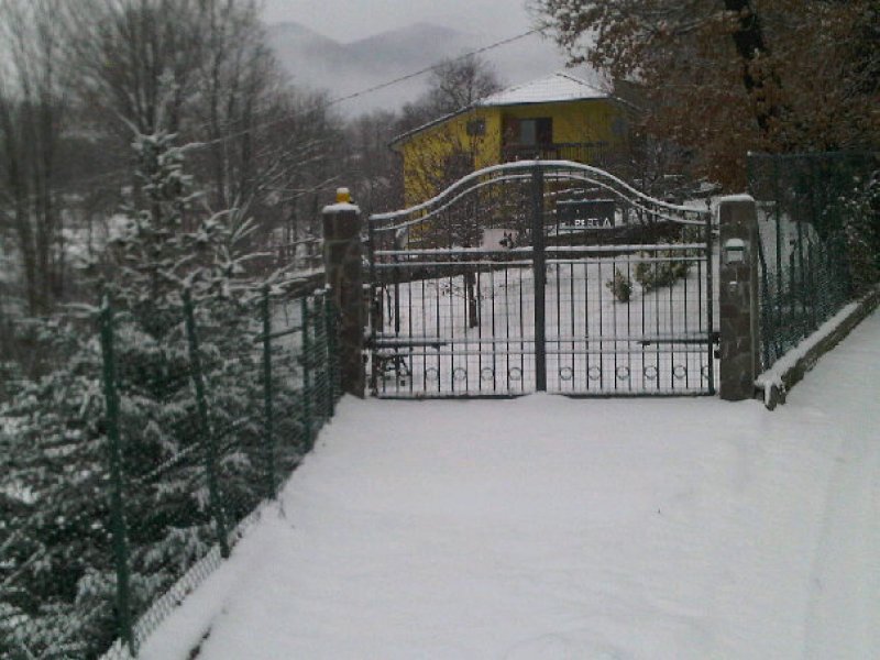 Zeri villa a Massa-Carrara in Vendita