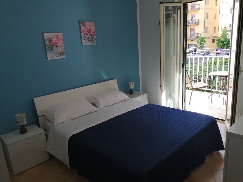 appartamento in centro a Capo d'Orlando a Messina in Affitto