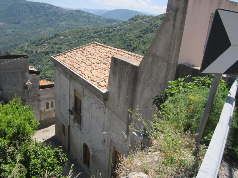 Naso casa panoramica a Messina in Vendita