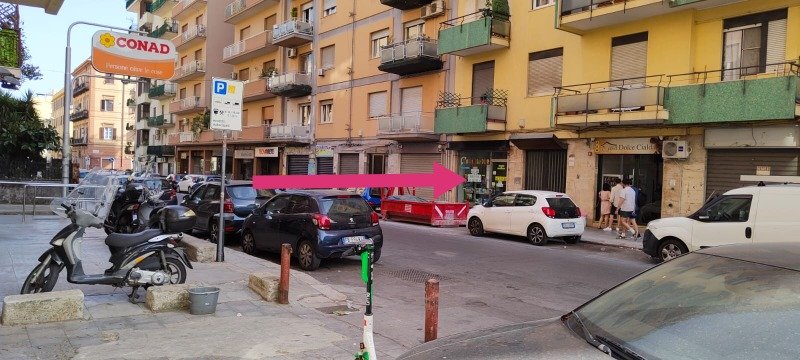 a Palermo negozio in zona altamente commerciale a Palermo in Vendita