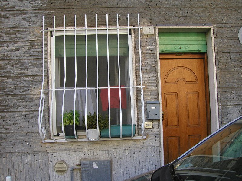 Chiavari abitazione arredata a Genova in Affitto