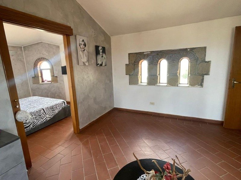 Tuscania villa bifamiliare a Viterbo in Vendita