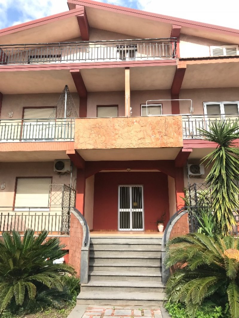 Aci Bonaccorsi appartamento appena ristrutturato a Catania in Vendita