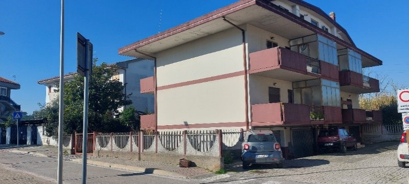Marina di Citt Sant'Angelo trilocale a Pescara in Vendita