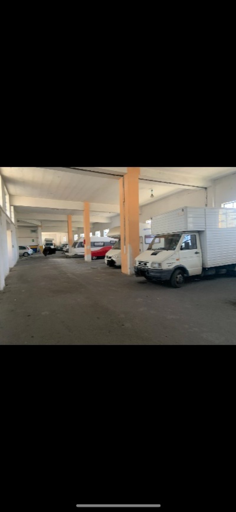 Benevento centro garage a Benevento in Vendita
