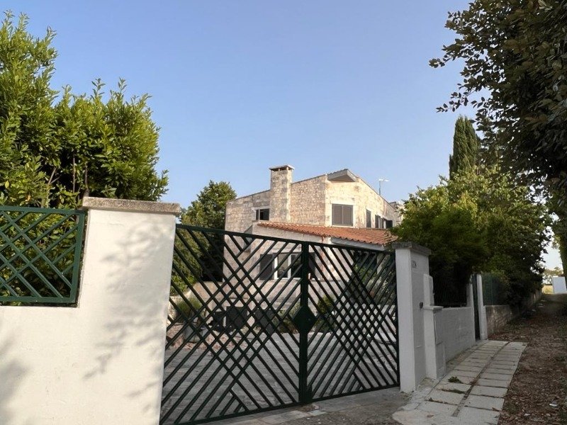 Casamassima rifinita villa a Bari in Vendita