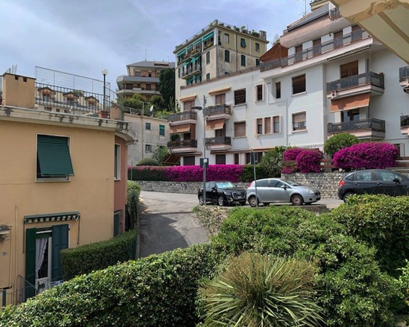 Rapallo in villa d'epoca appartamento a Genova in Vendita