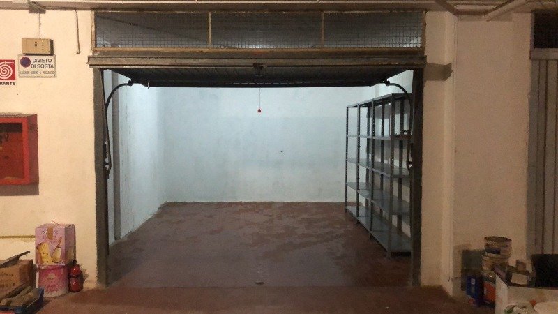Follonica garage in muratura a Grosseto in Vendita