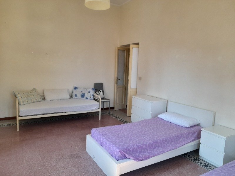 Pescara ampio appartamento a studenti lavoratori a Pescara in Affitto