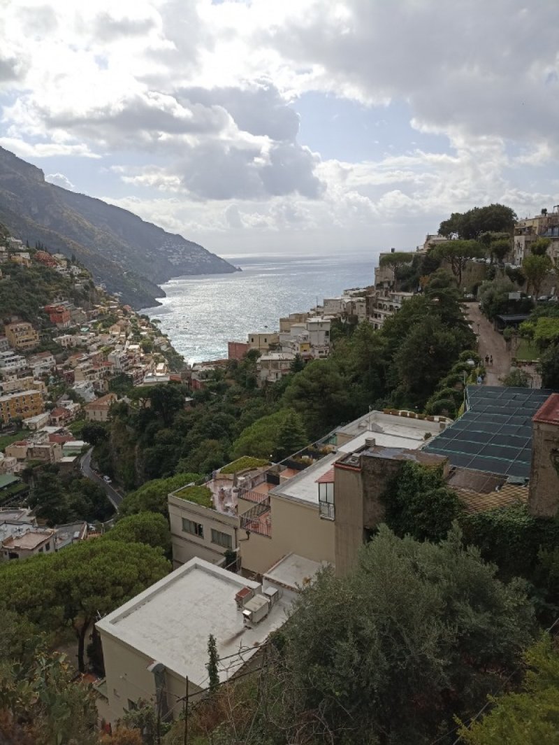 Positano camere comunicanti hotel Royal Positano a Salerno in Affitto