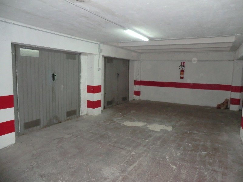 Termoli garage box a Campobasso in Affitto