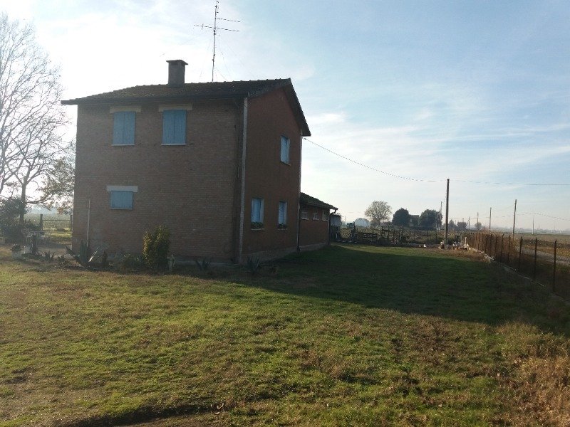 Mesola casa in campagna a Ferrara in Vendita