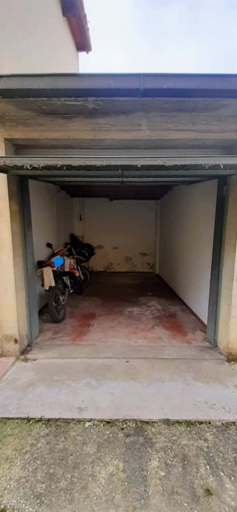 Figline Valdarno garage a Firenze in Vendita
