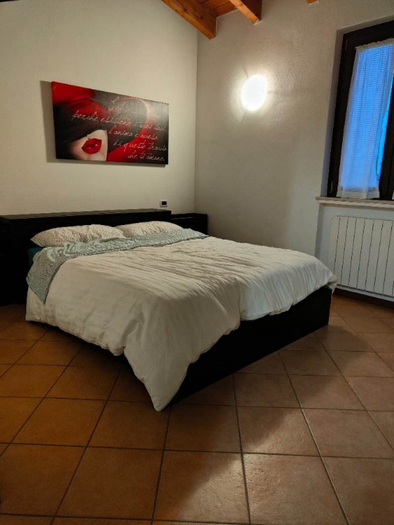 Gadesco Pieve Delmona appartamento bilocale a Cremona in Vendita