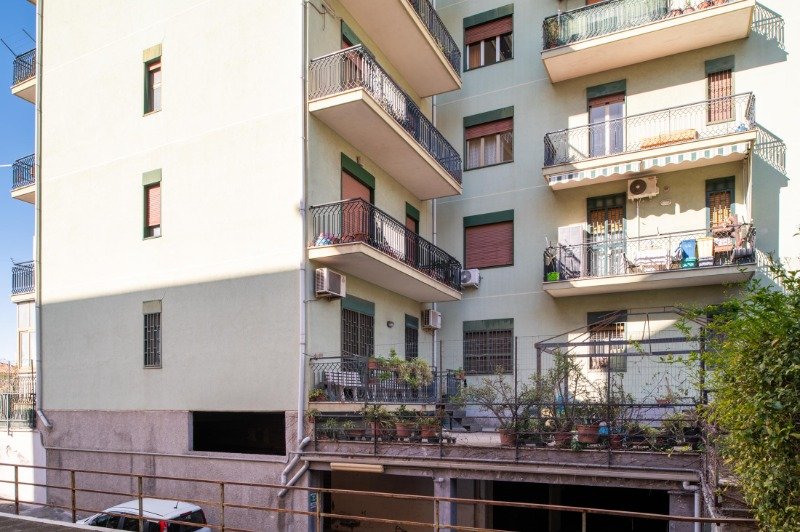 Catania zona barriera appartamento a Catania in Vendita