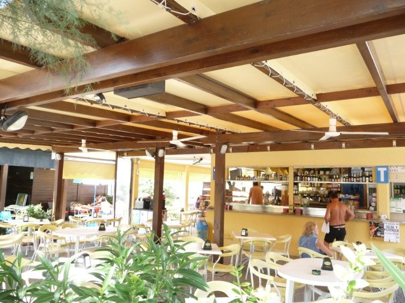 gestione stagionale bar ristorante Pesaro a Pesaro e Urbino in Affitto