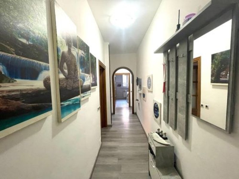 Chiavari appartamento trilocale a Genova in Vendita