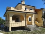 Annuncio vendita Sabaudia villa bifamiliare divisibile