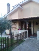 Annuncio vendita Ardea villa con veranda esterna coperta