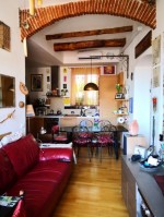 Annuncio vendita Genova luminoso appartamento fronte expo